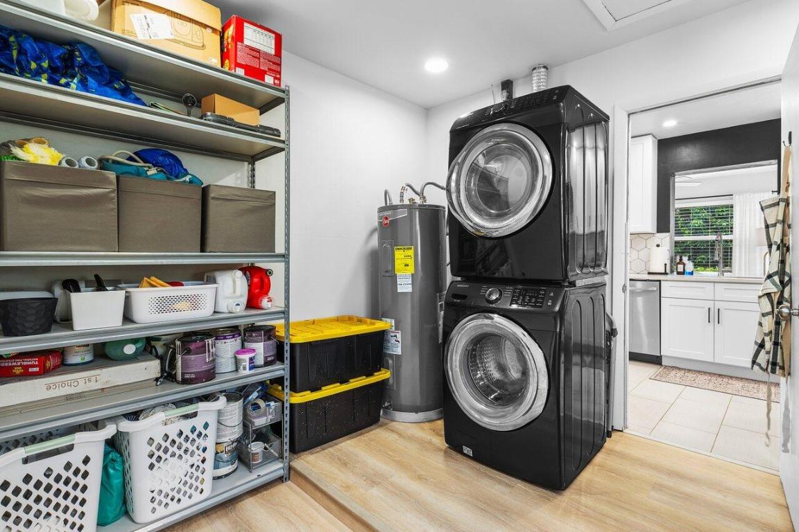 4180 Pine Aire Drive