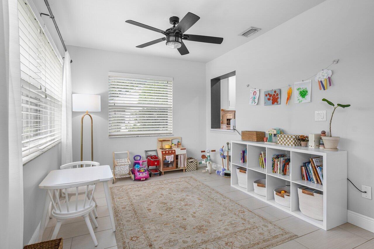 4180 Pine Aire Drive