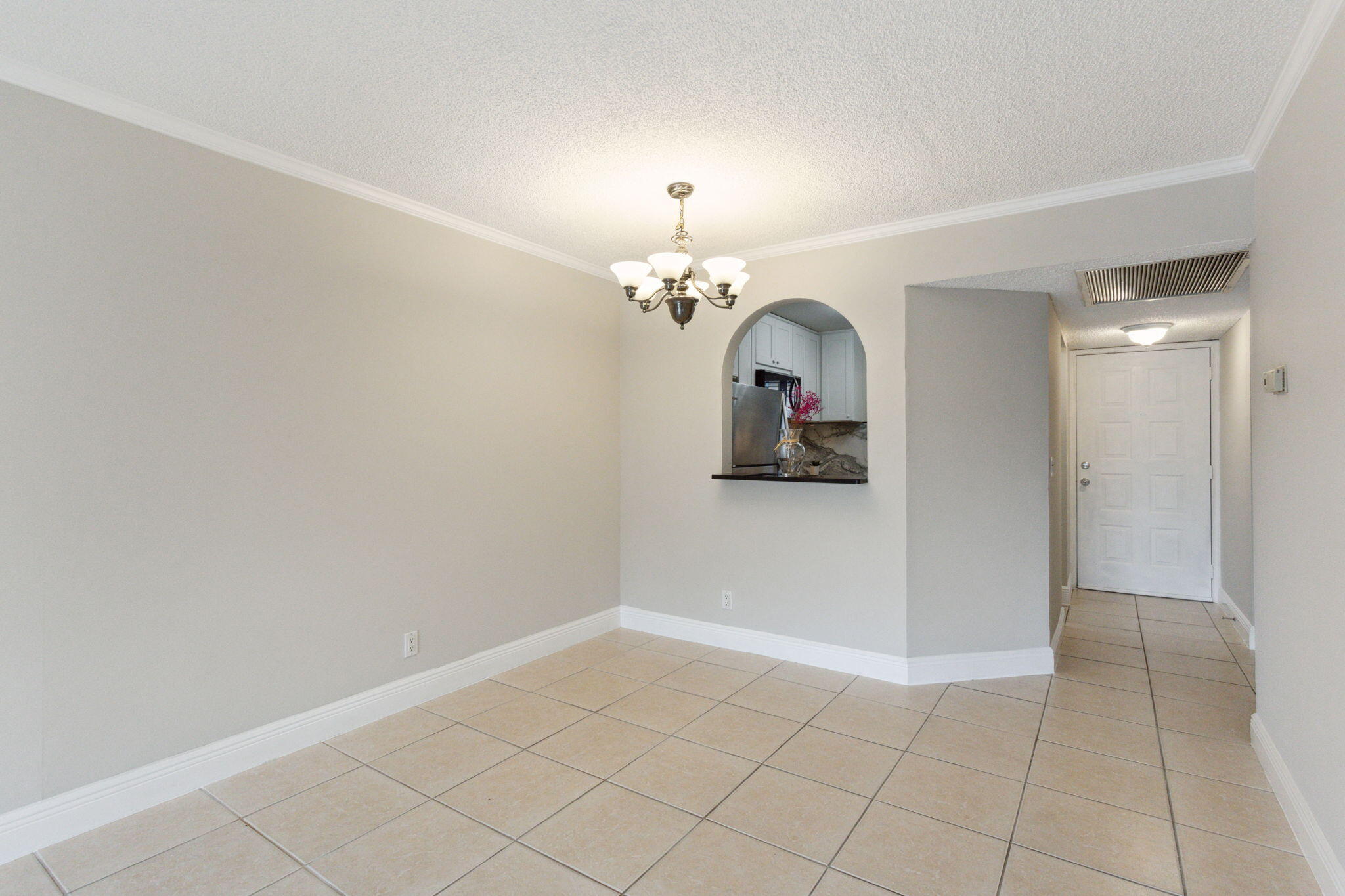 21895 Lake Forest Circle 103