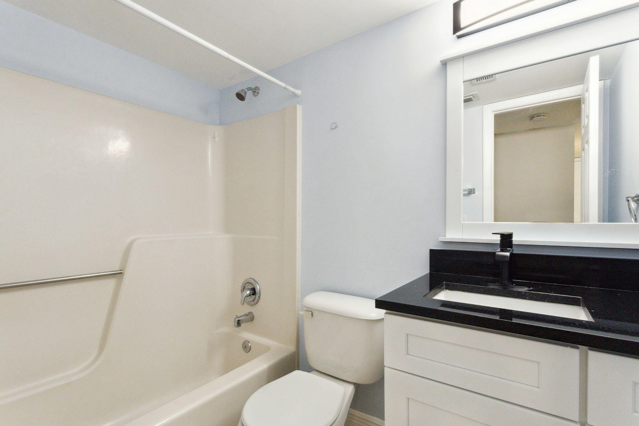 21895 Lake Forest Circle 103