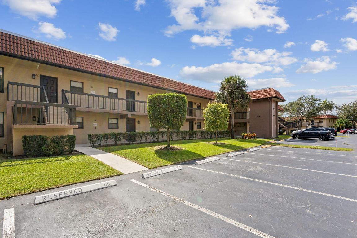 21895 Lake Forest Circle 103