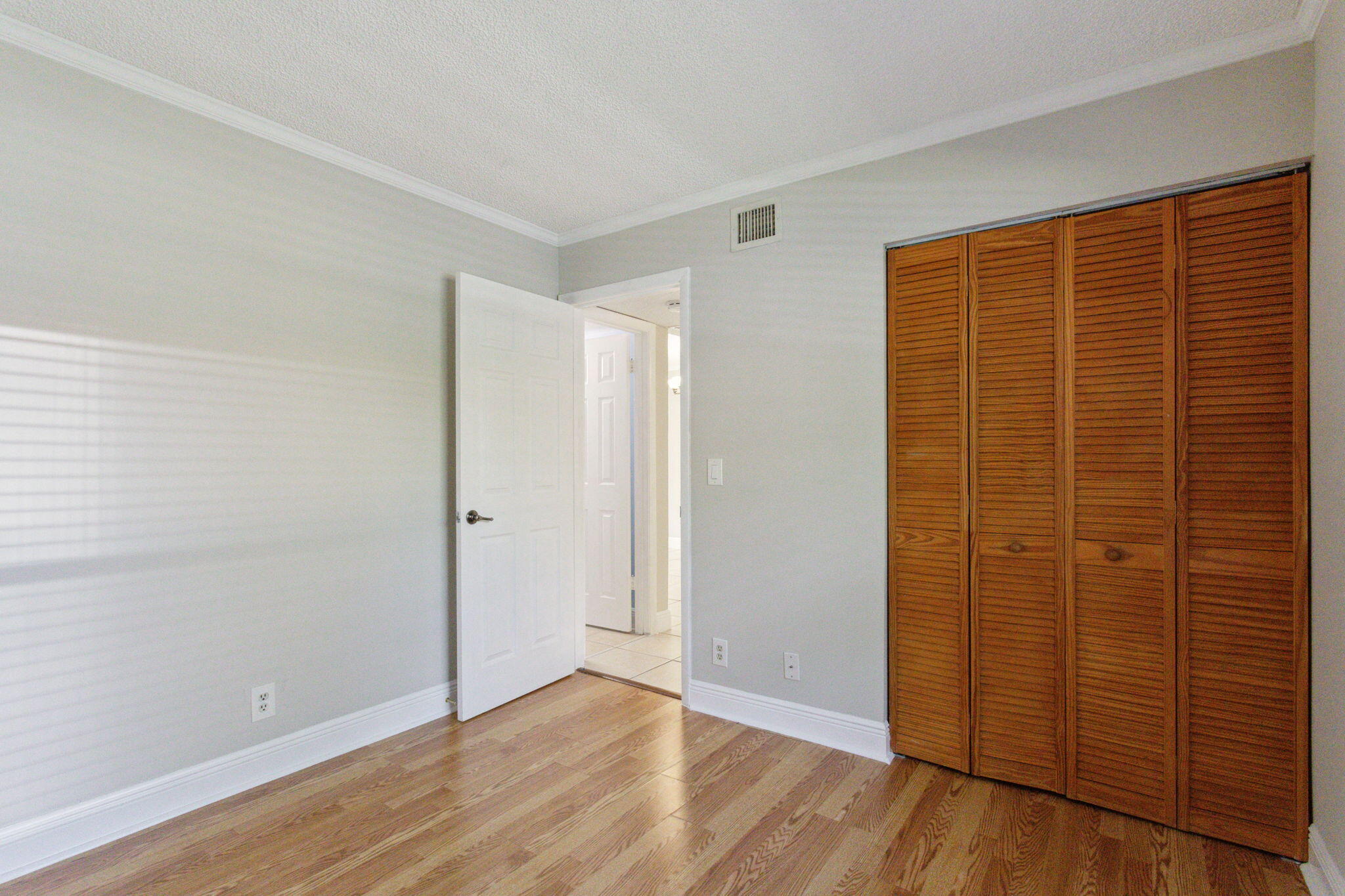 21895 Lake Forest Circle 103