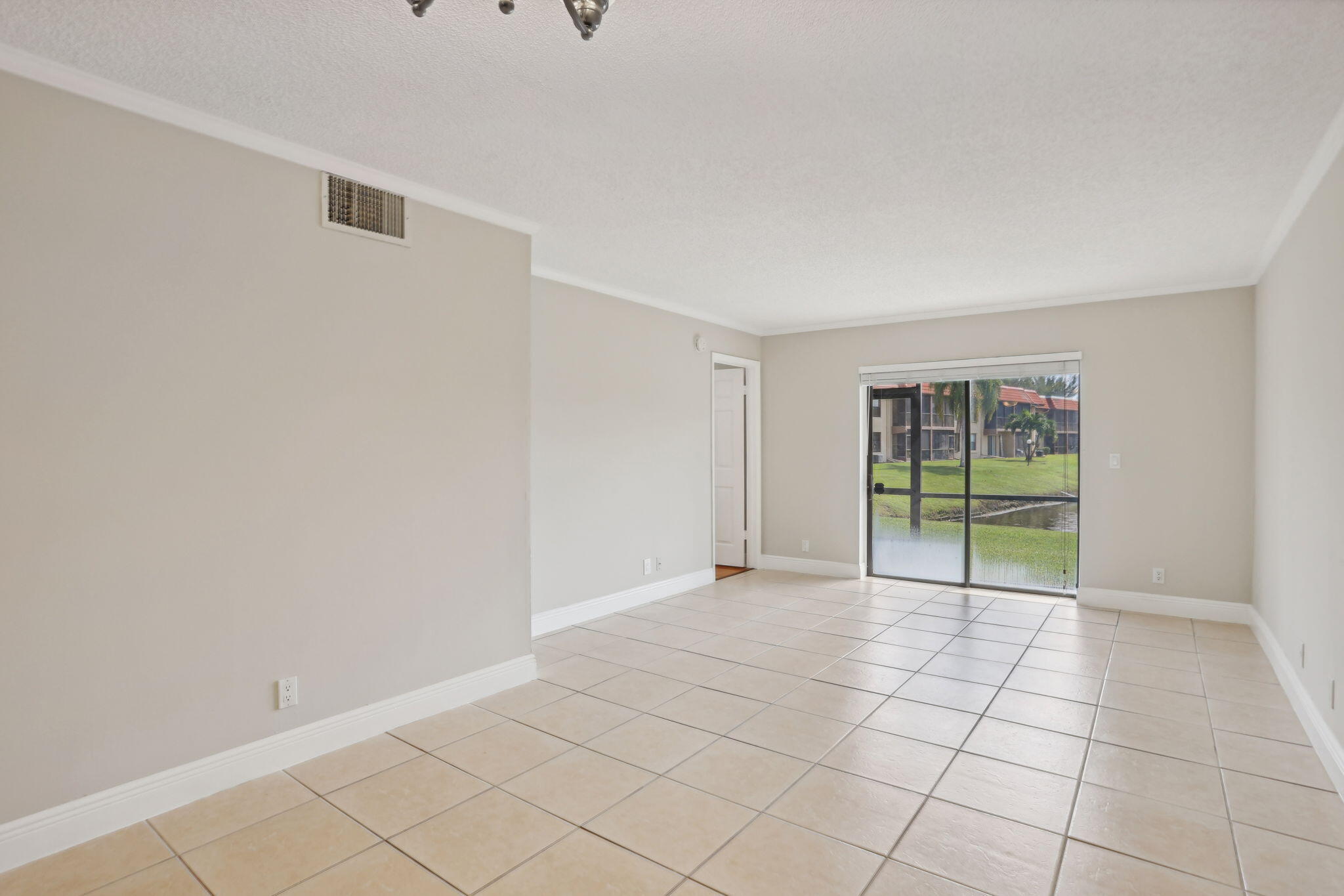 21895 Lake Forest Circle 103