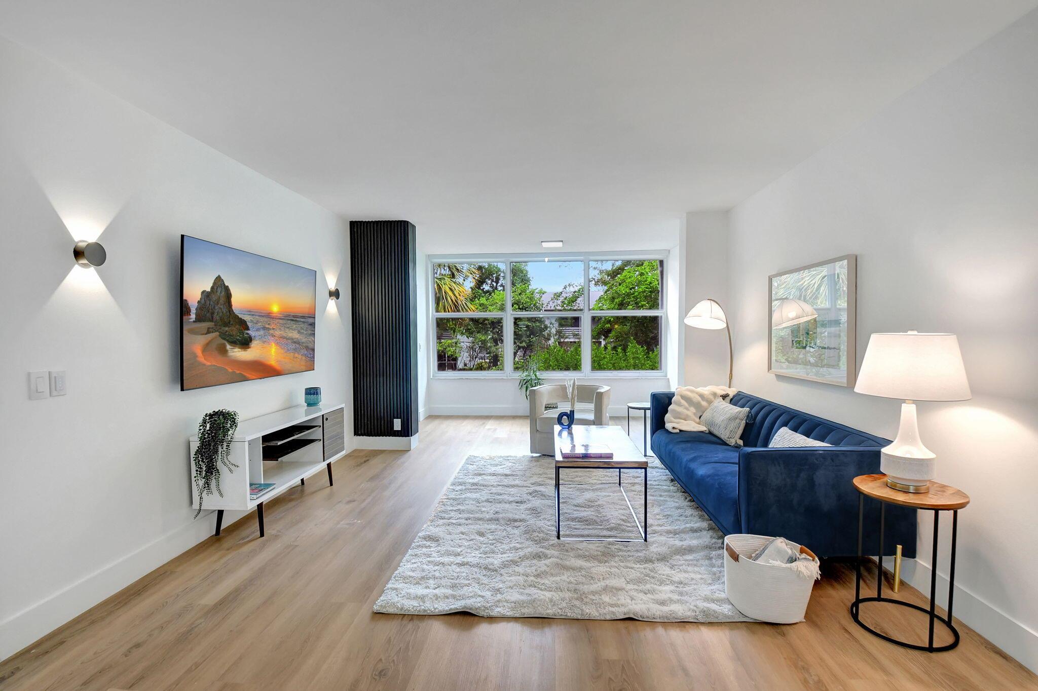 2820 SW 22nd Avenue 210