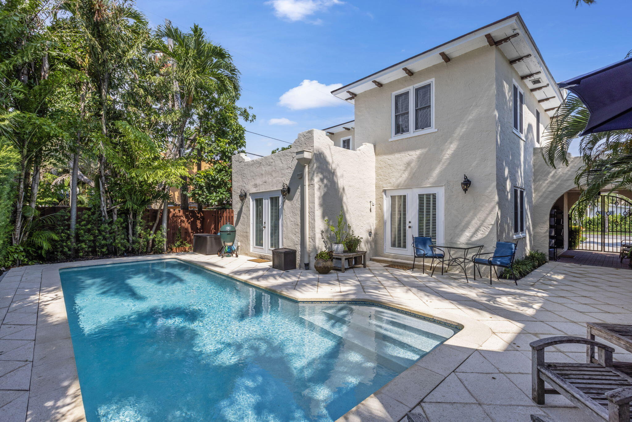 3225 Vincent Road
