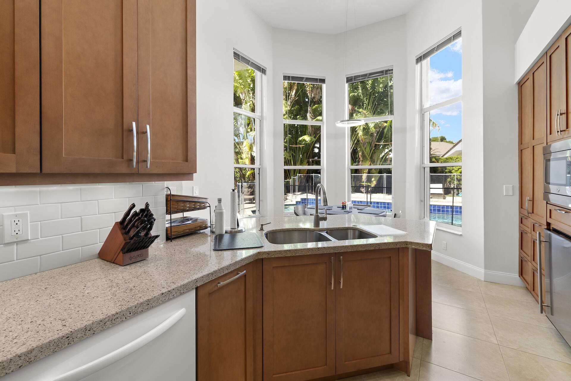 3331 NW 53rd Circle