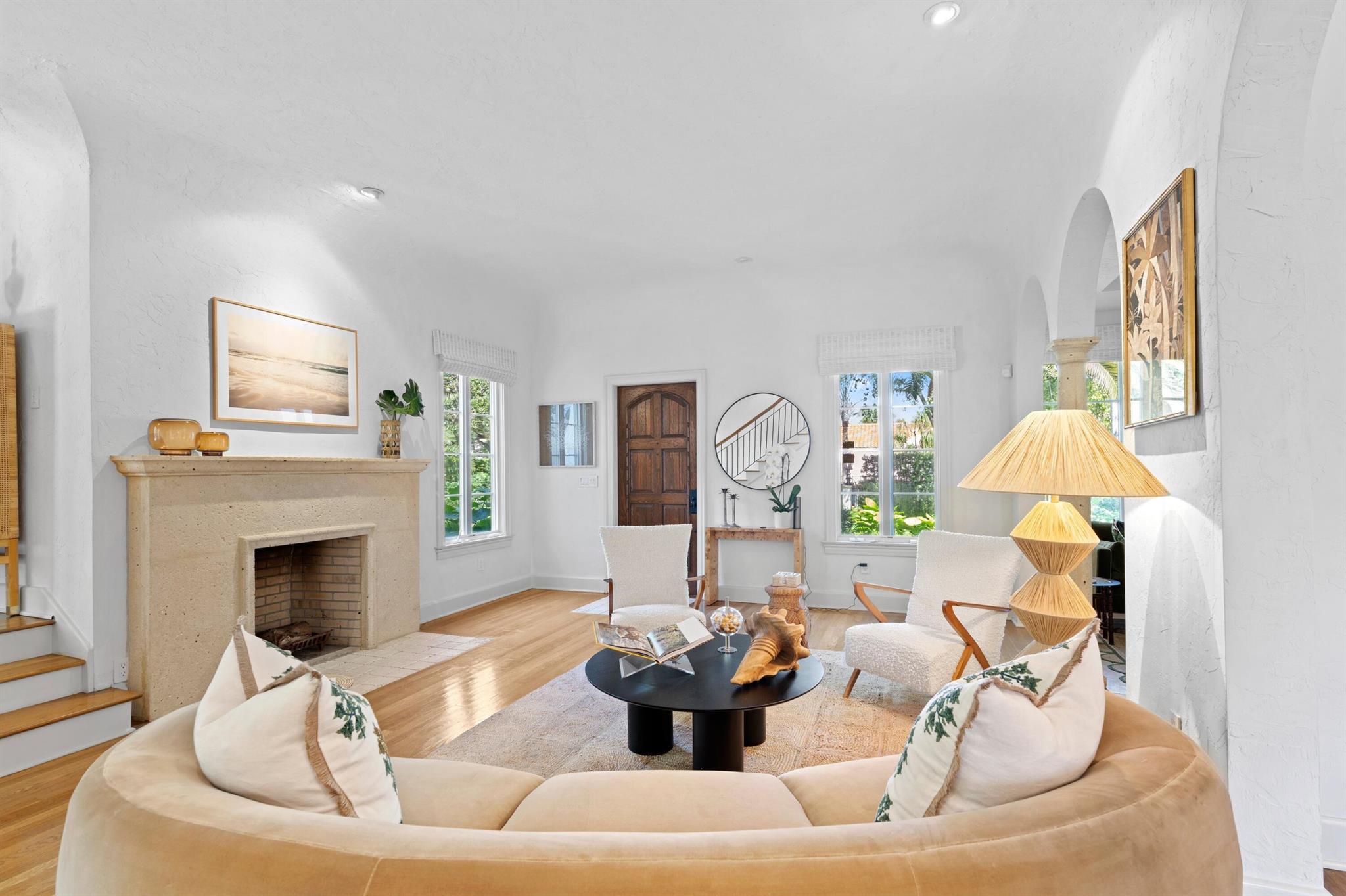 308 Barcelona Road