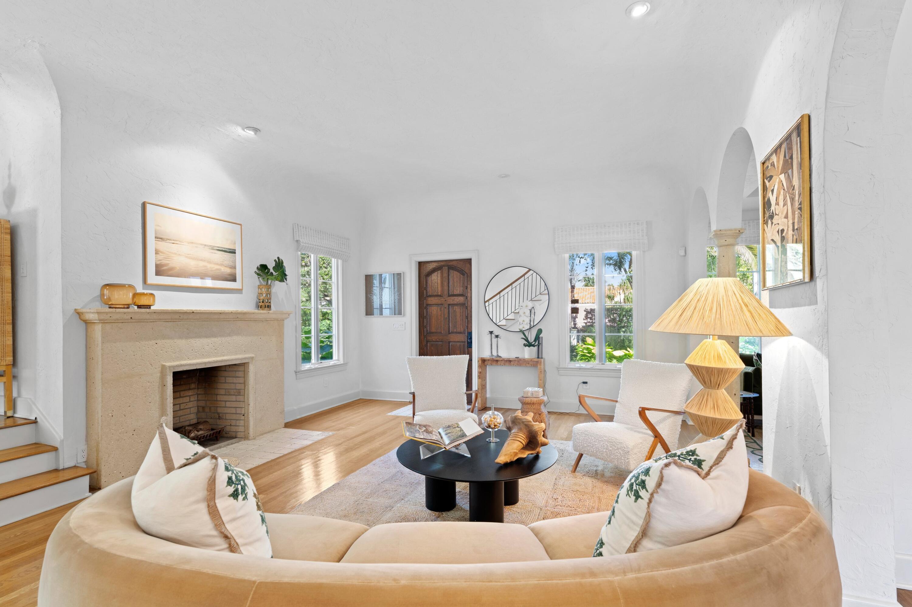 308 Barcelona Road