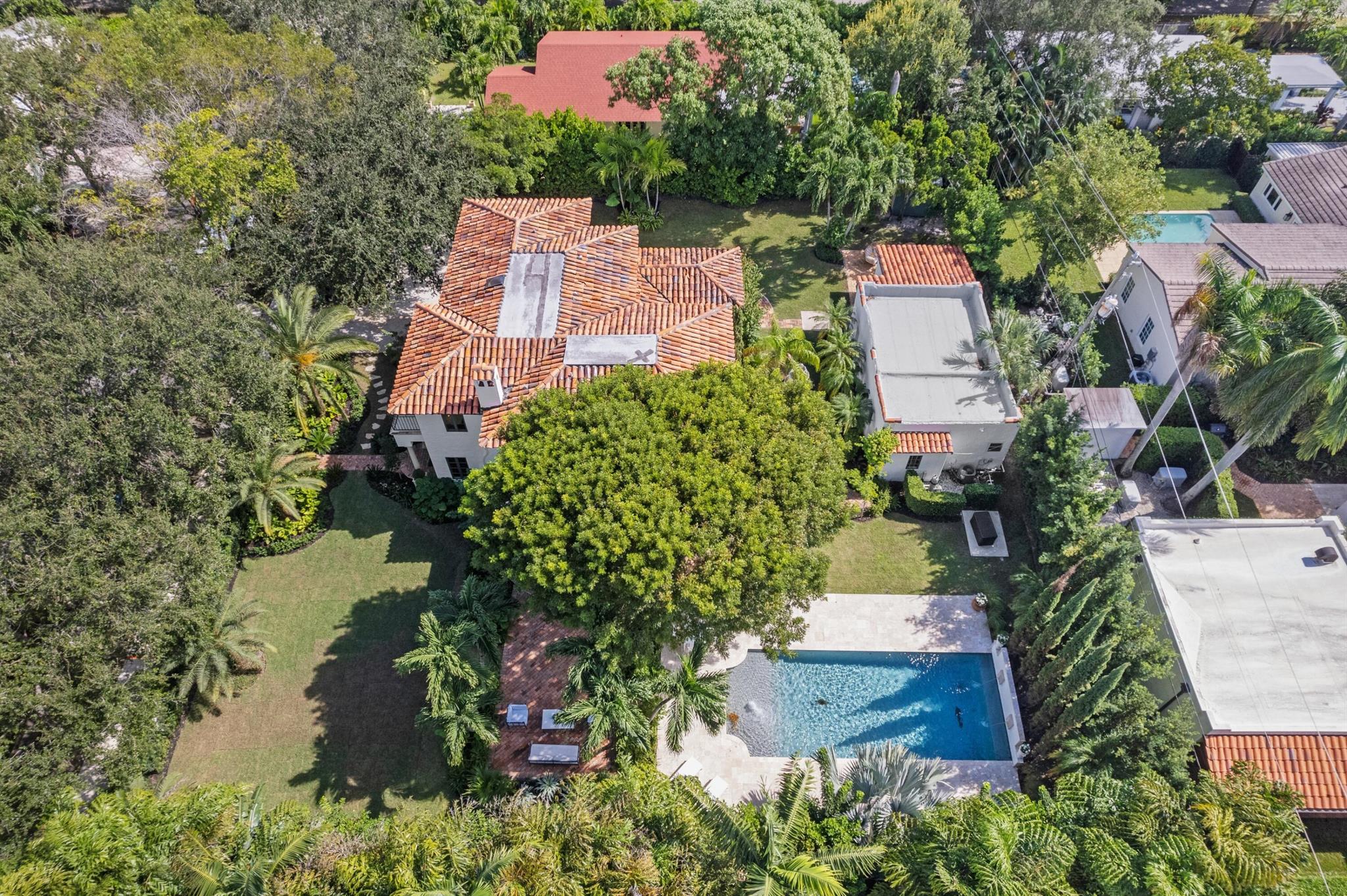 308 Barcelona Road