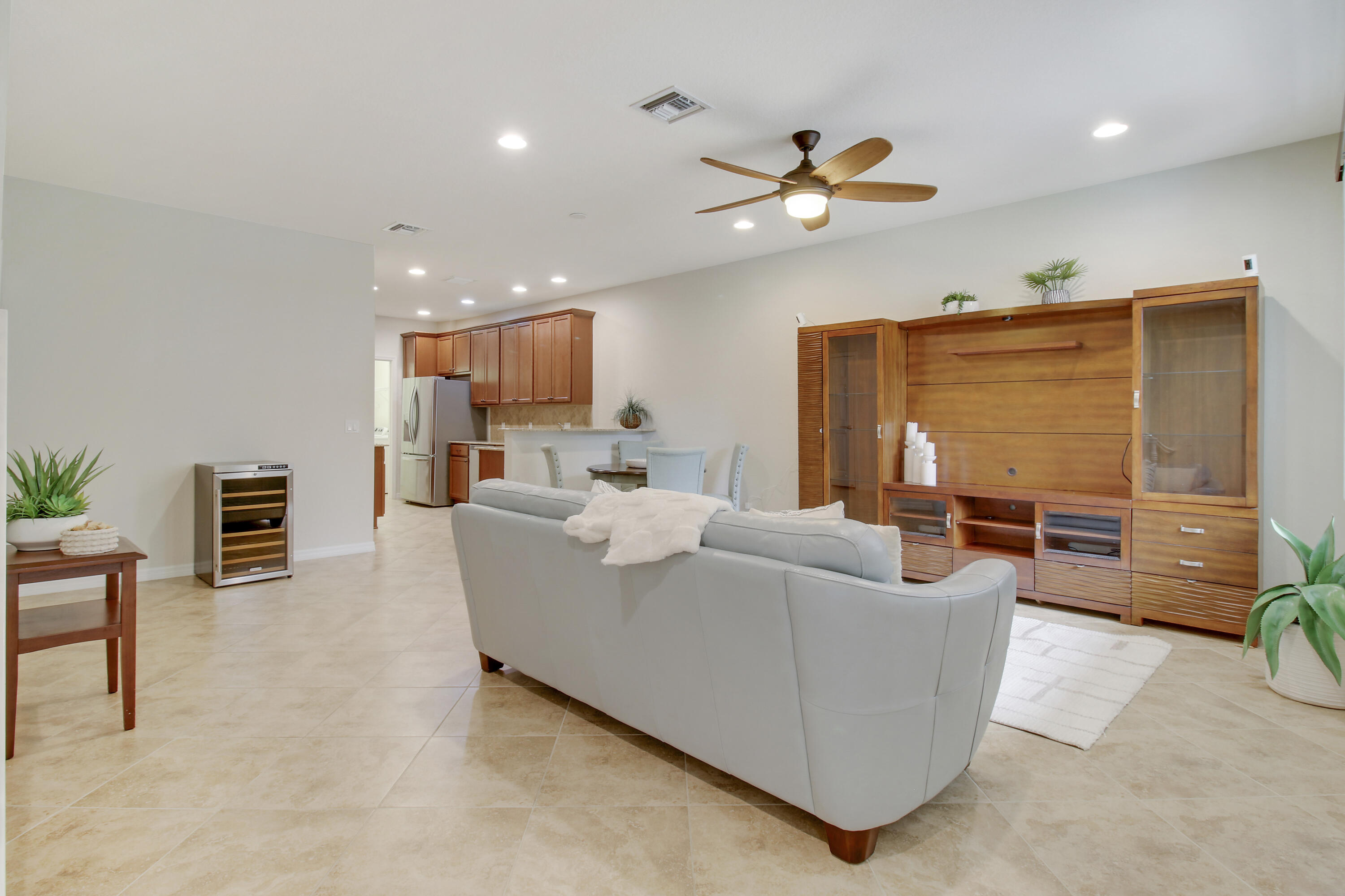 1177 Dakota Drive 1177