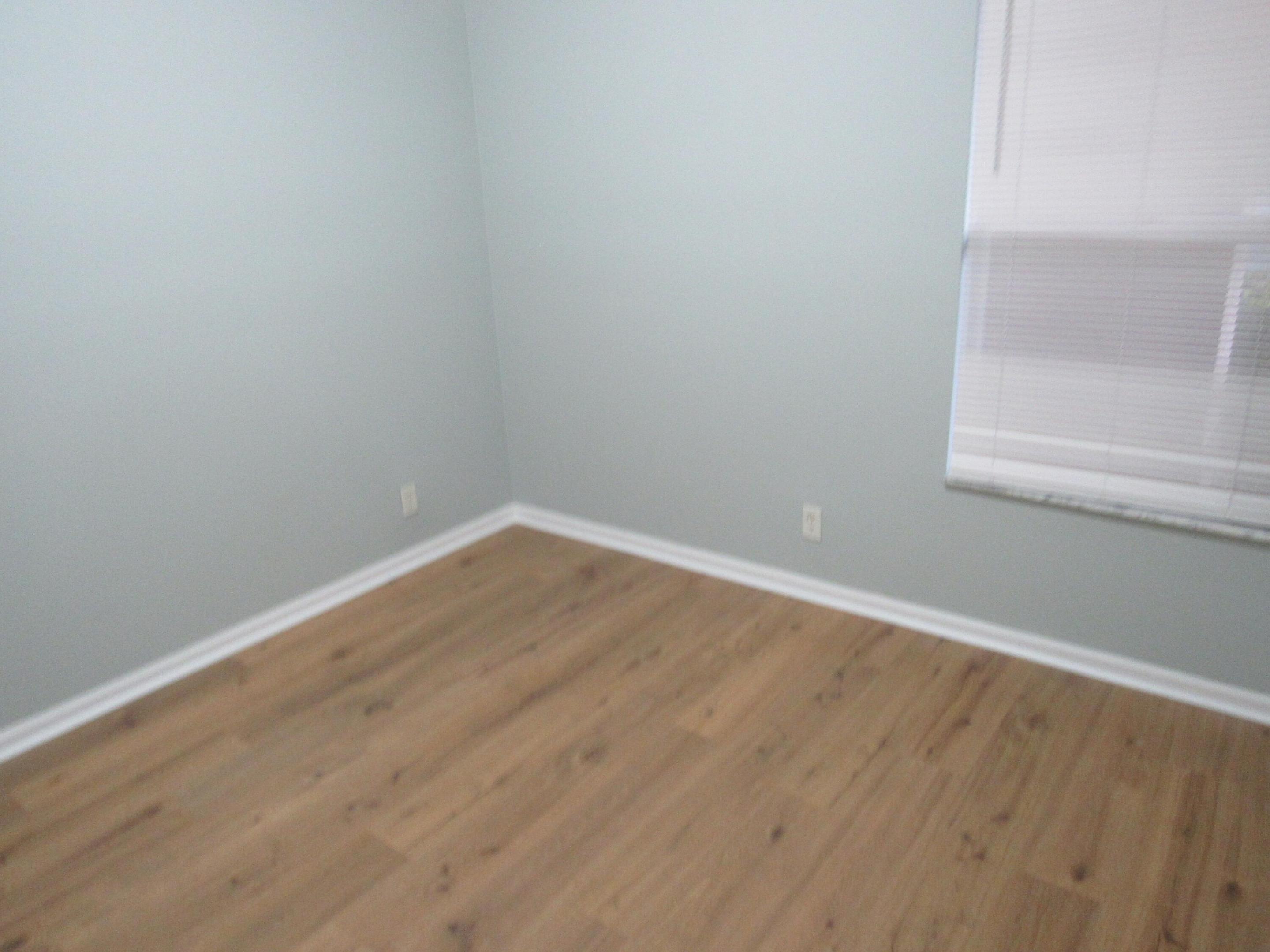 4515 Oak Terrace Drive