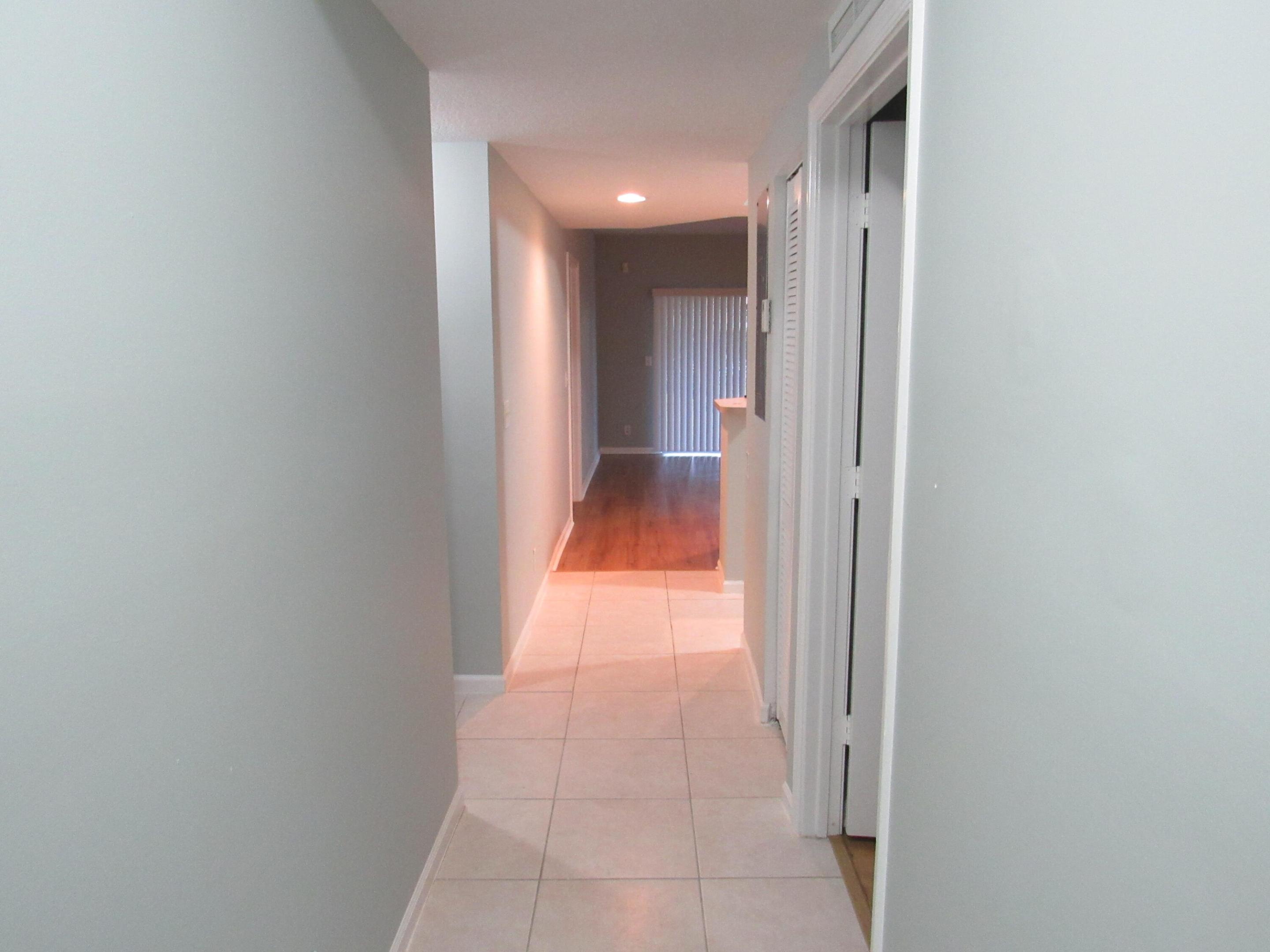 4515 Oak Terrace Drive