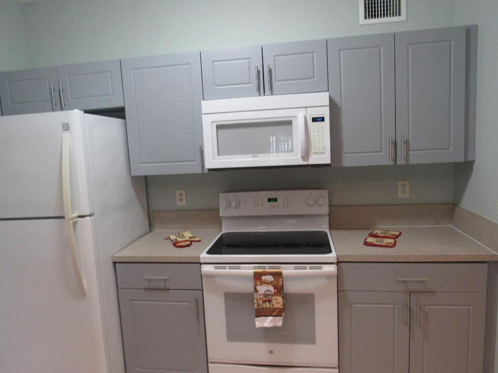 4515 Oak Terrace Drive