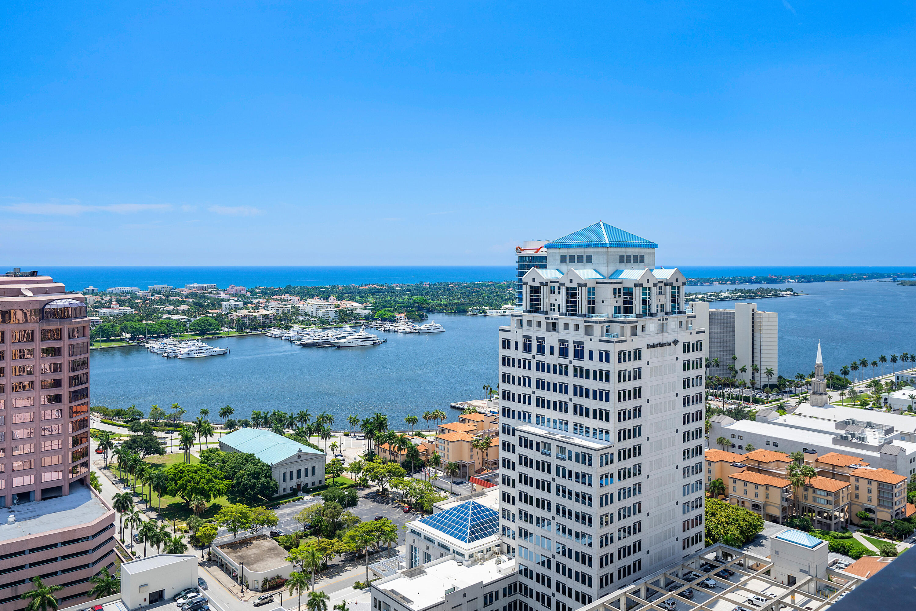 701 S Olive Avenue 1204