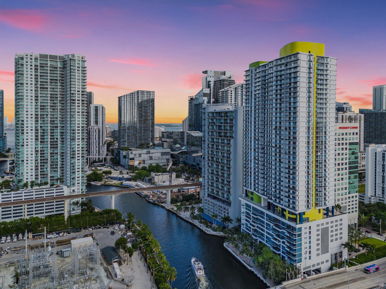 690 SW 1st Court 1913
