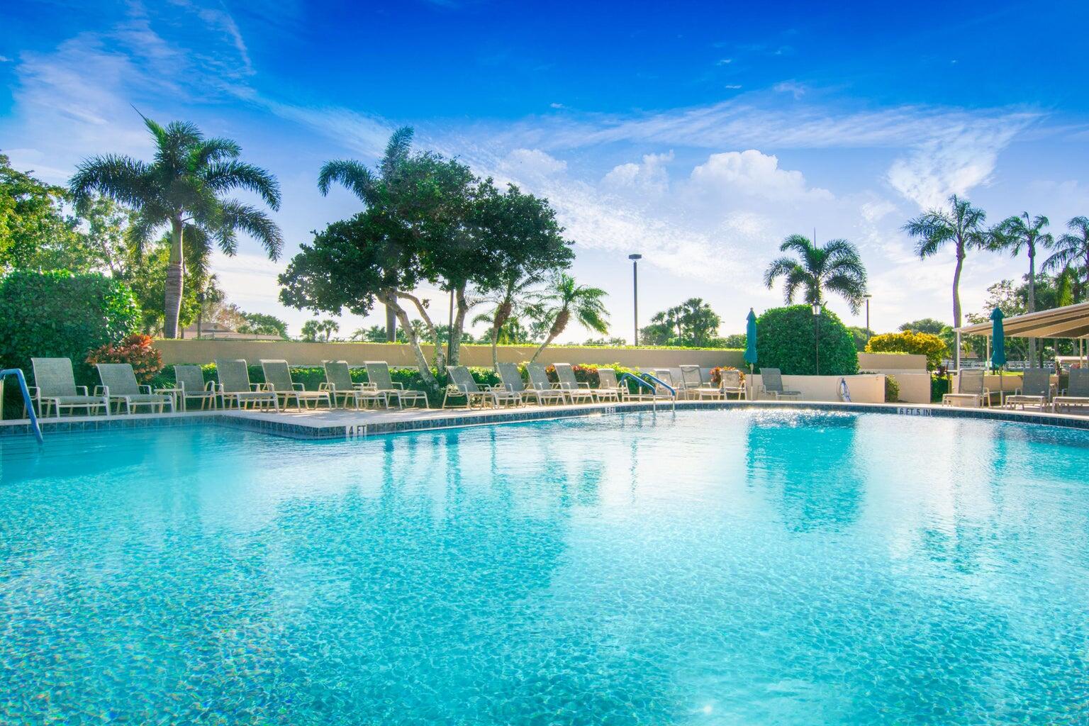 5355 10th Fairway Drive Unit #2