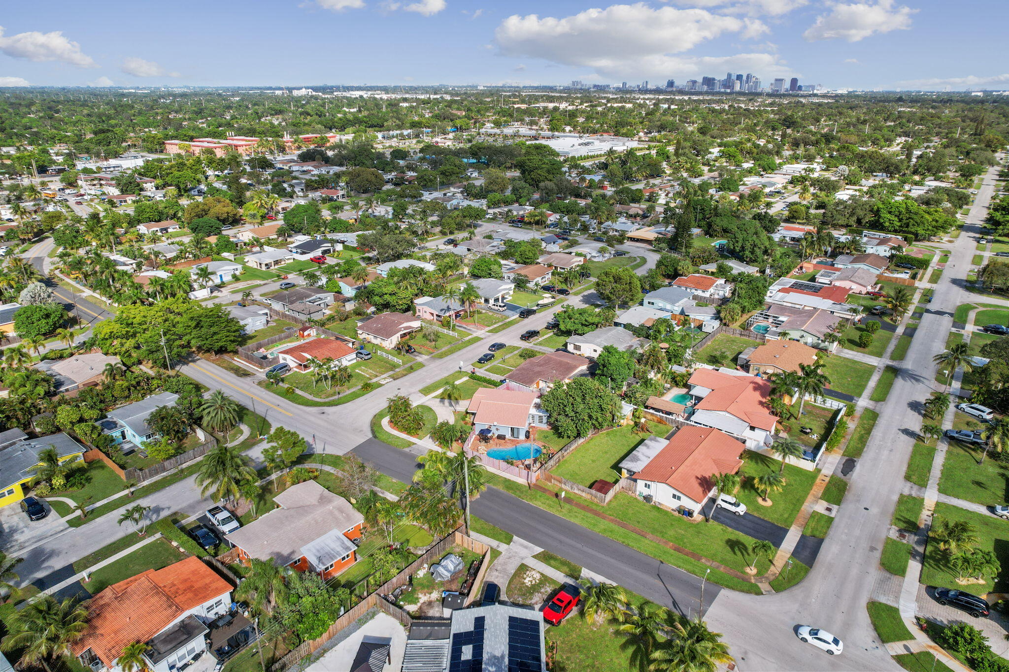 3470 SW 15th Court
