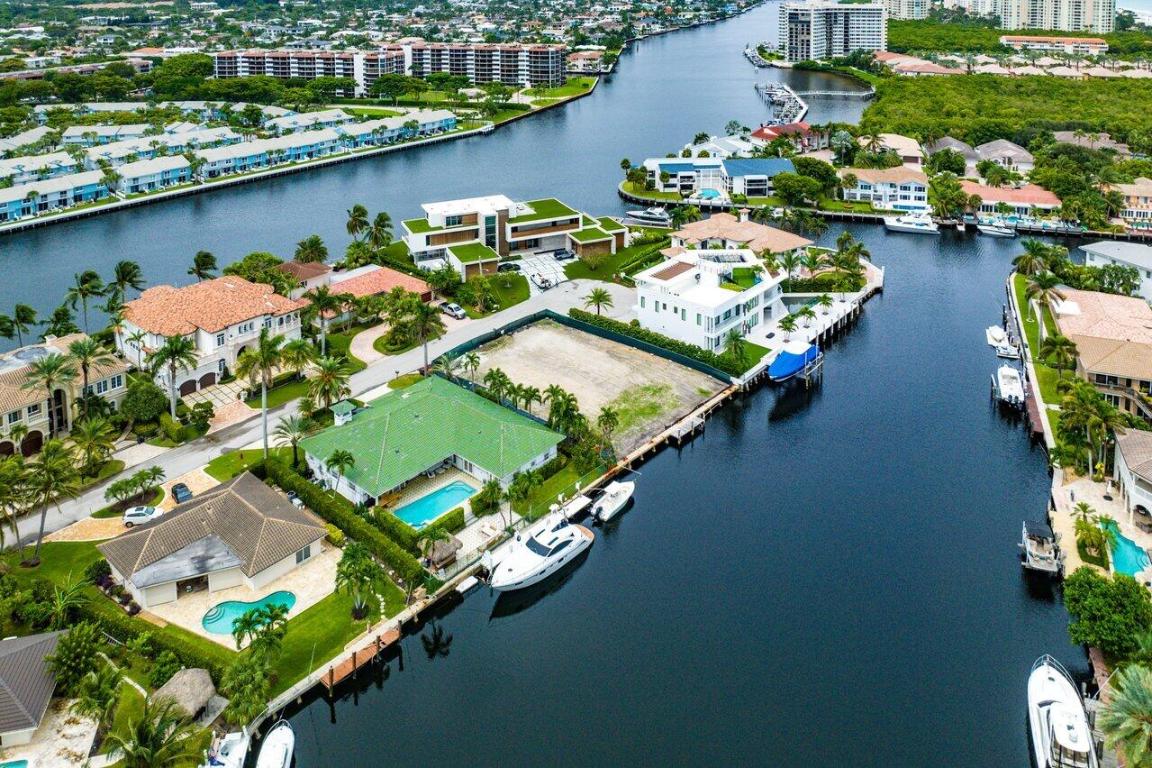 4211 Intracoastal Drive
