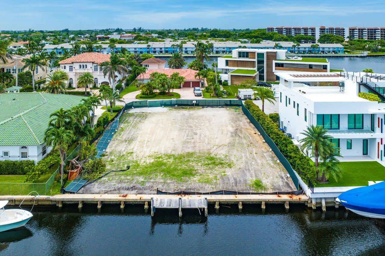 4211 Intracoastal Drive