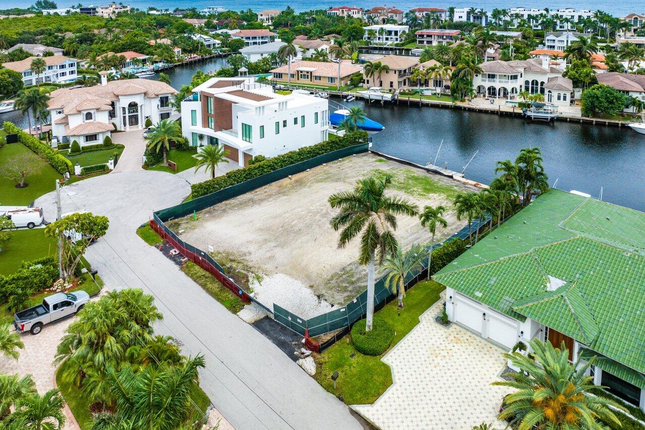 4211 Intracoastal Drive