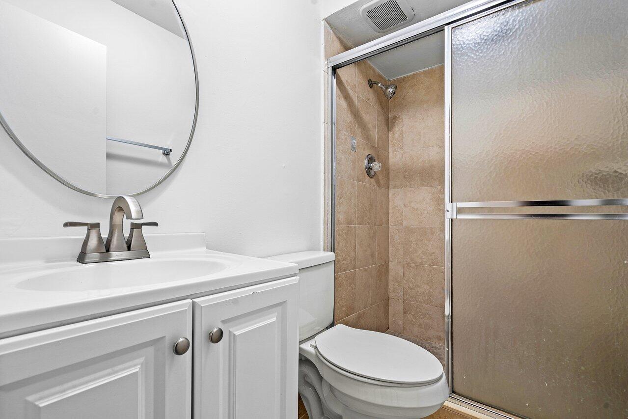 22725 SW 66th Avenue 204