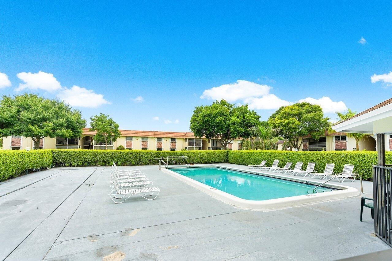 22725 SW 66th Avenue 204