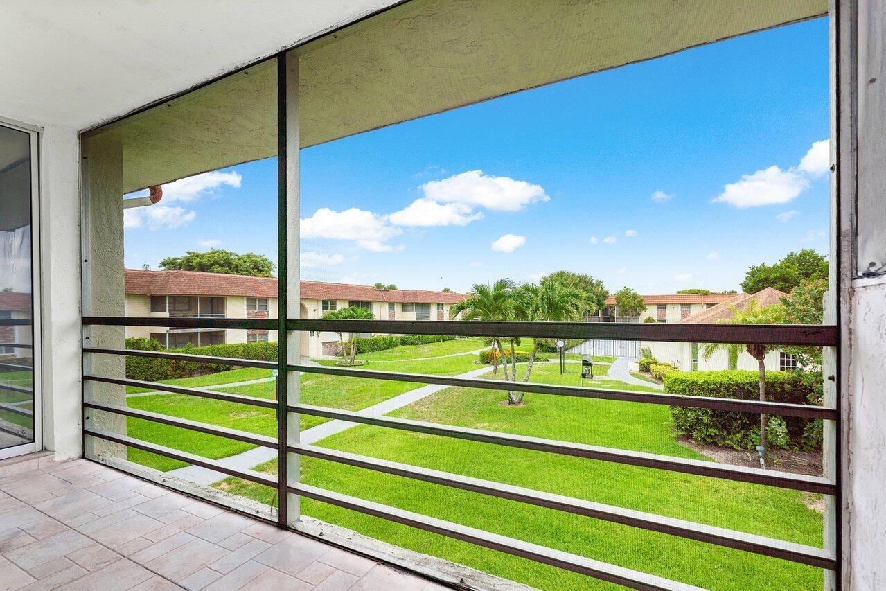 22725 SW 66th Avenue 204