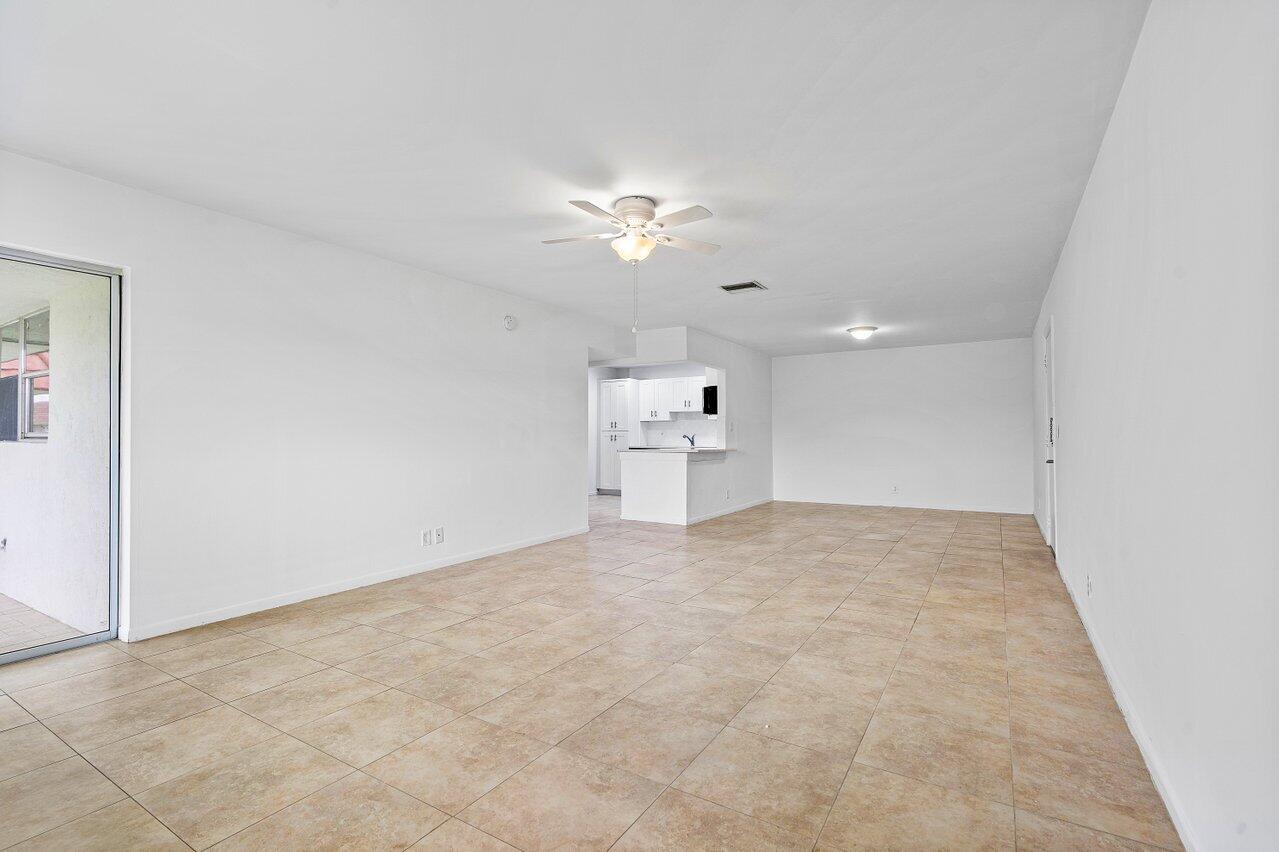 22725 SW 66th Avenue 204