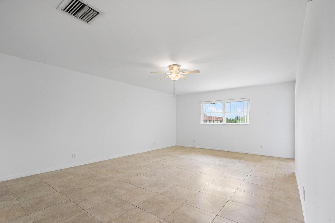 22725 SW 66th Avenue 204