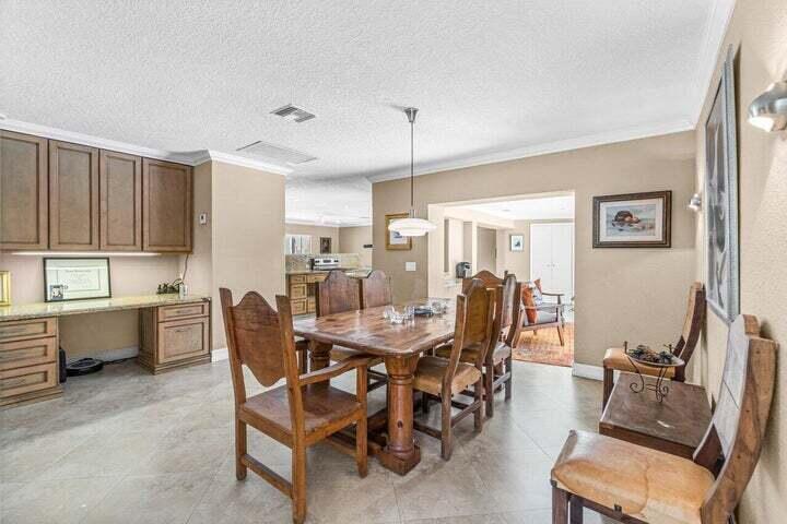 653 NW 10th Court