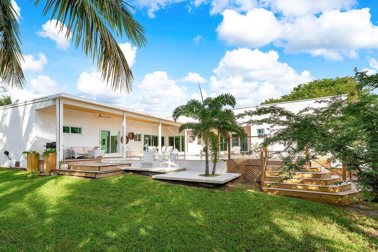 3512 SE 1st Street Boynton Beach 33435
