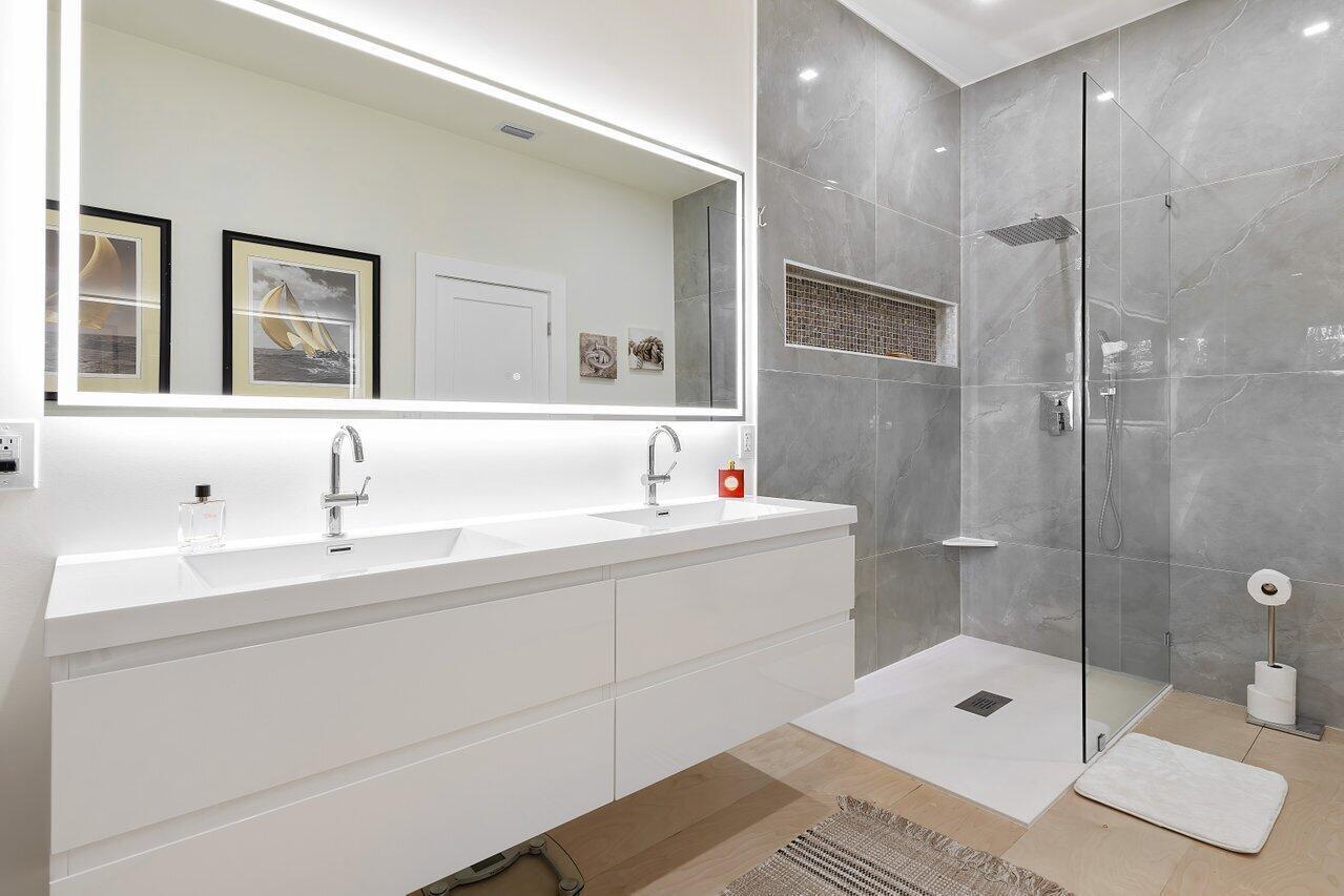 3512 SE 1st Street Boynton Beach 33435