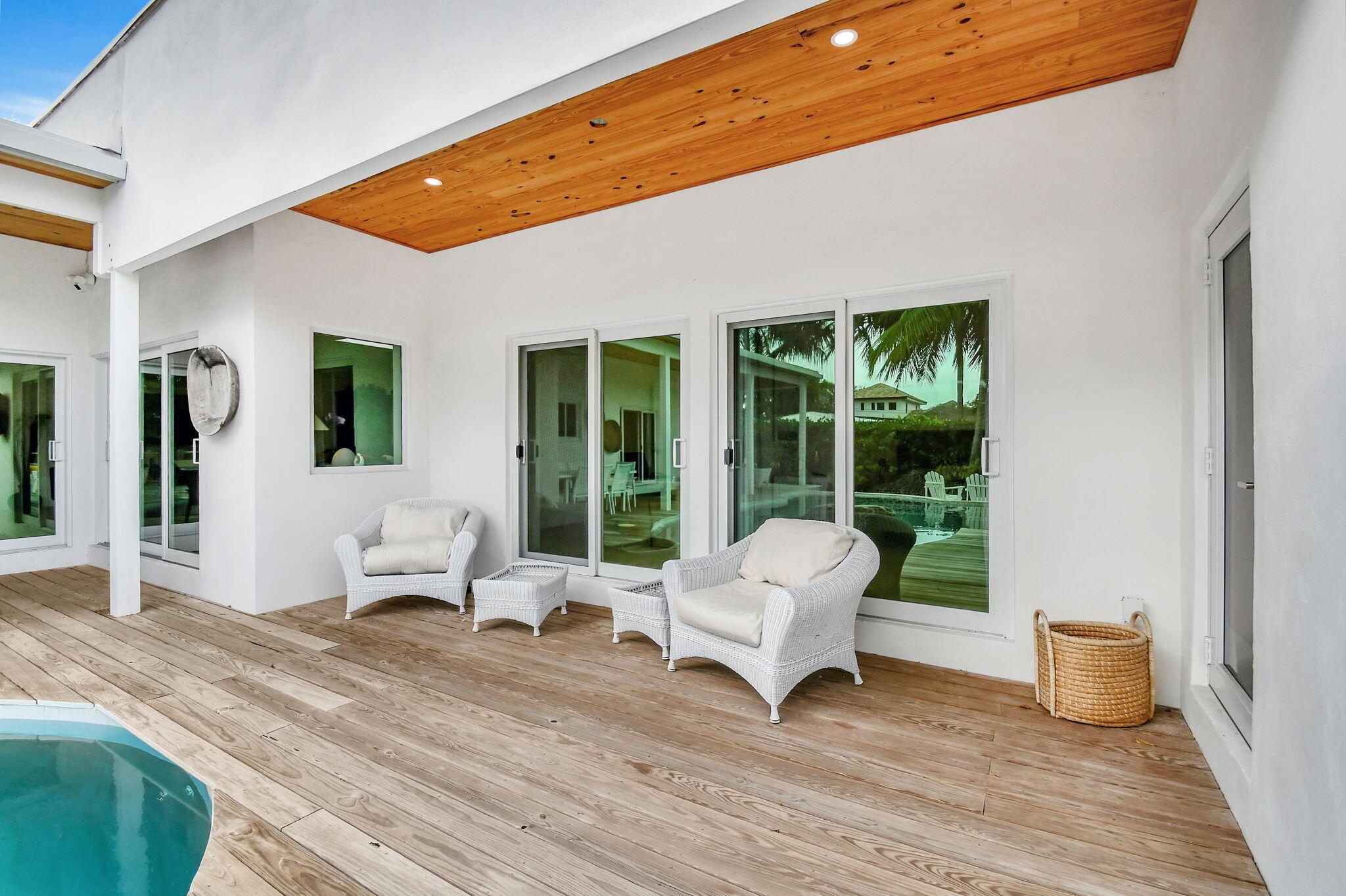 3512 SE 1st Street Boynton Beach 33435