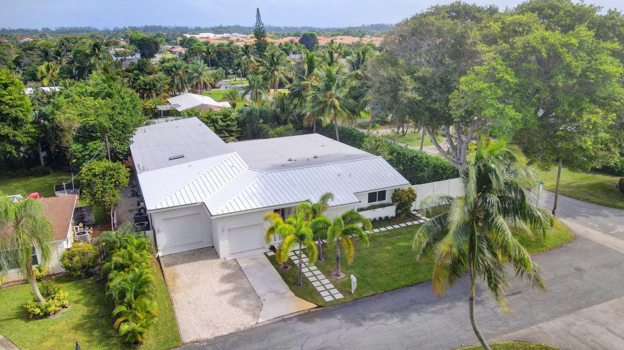 3512 SE 1st Street Boynton Beach 33435