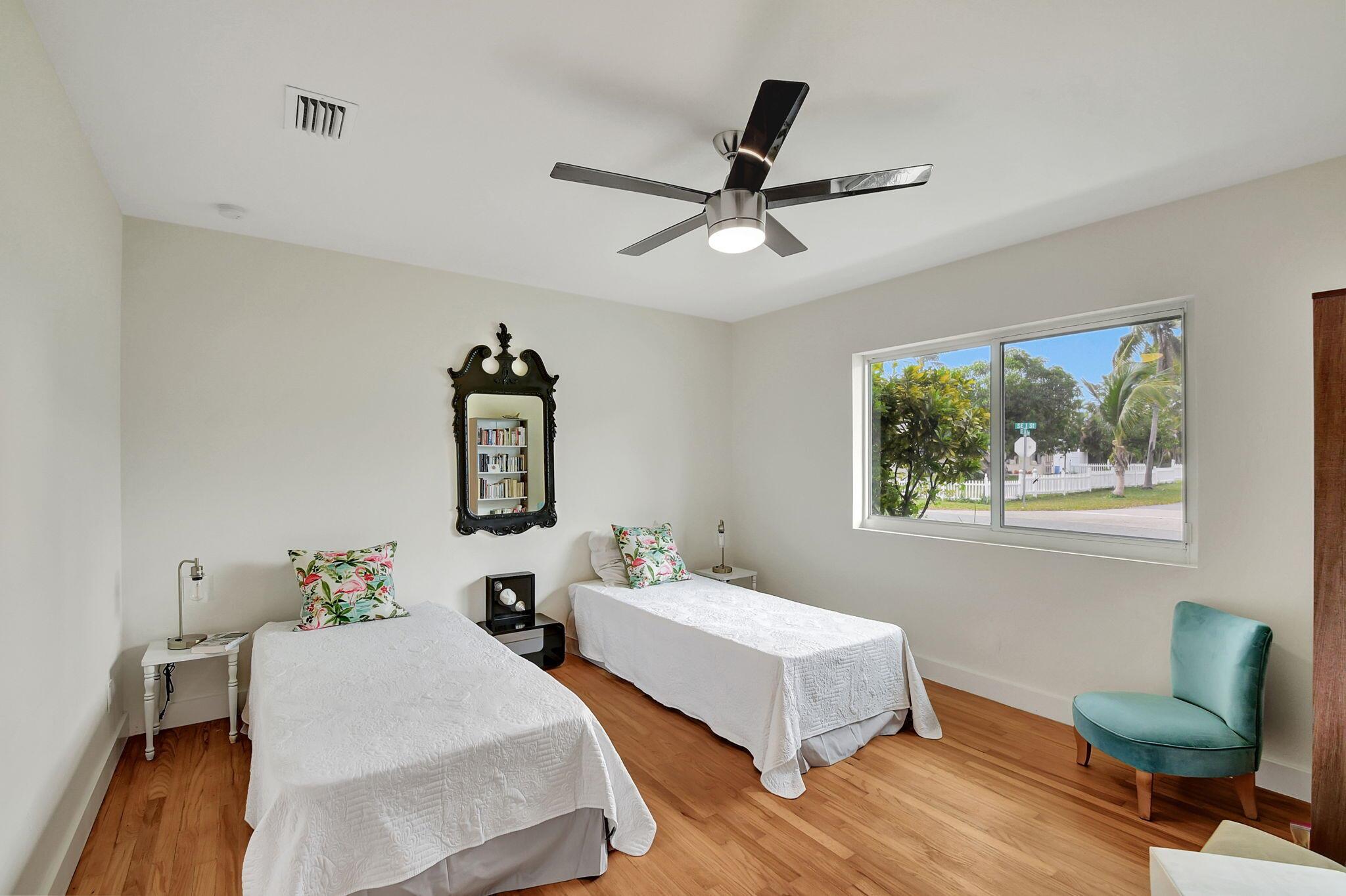 3512 SE 1st Street Boynton Beach 33435