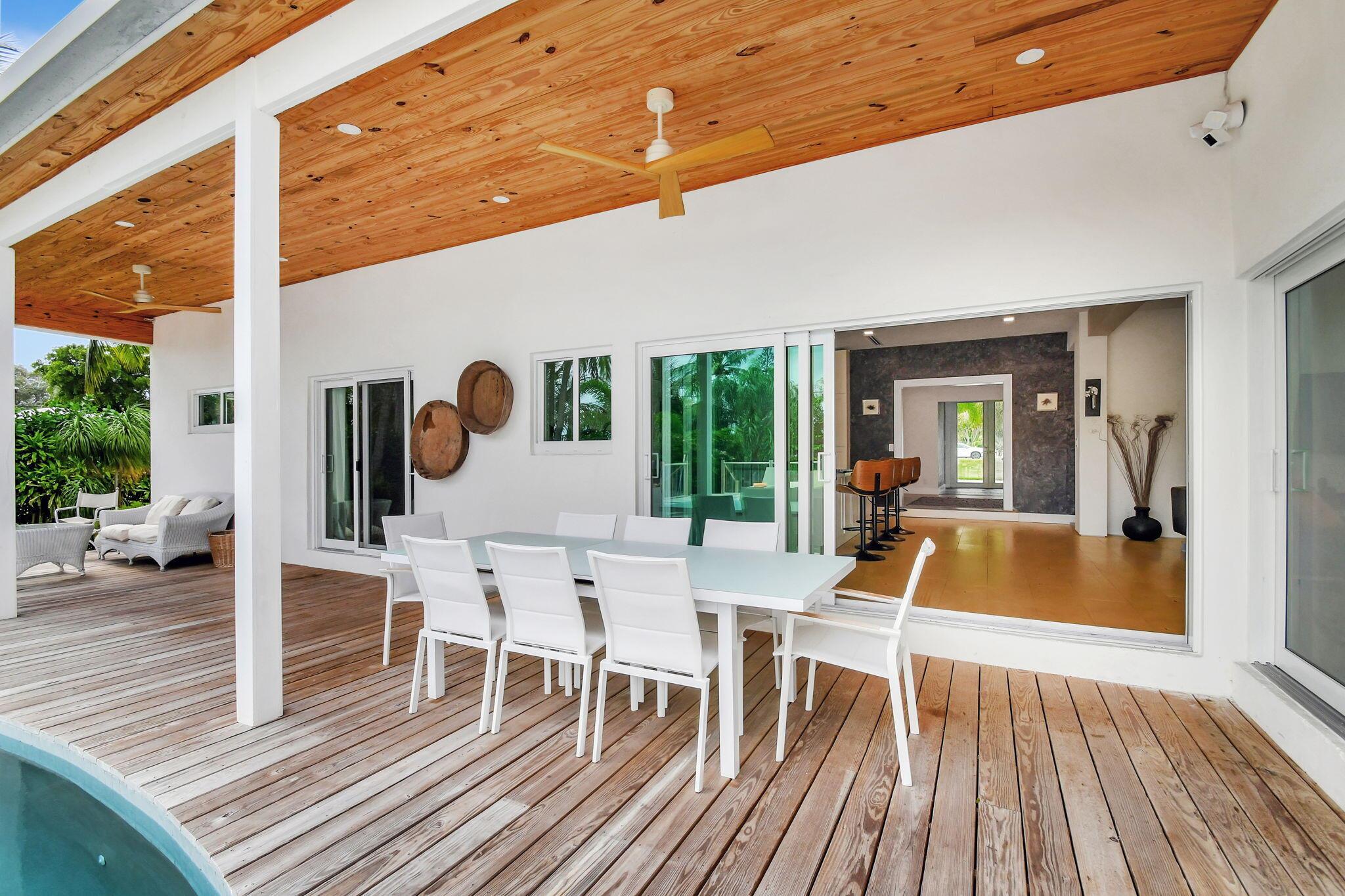 3512 SE 1st Street Boynton Beach 33435