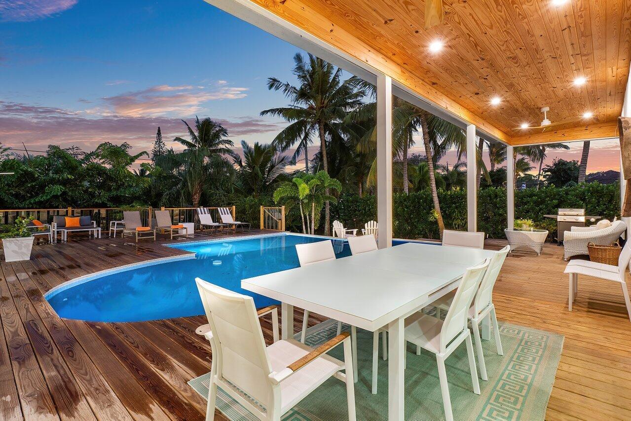 3512 SE 1st Street Boynton Beach 33435