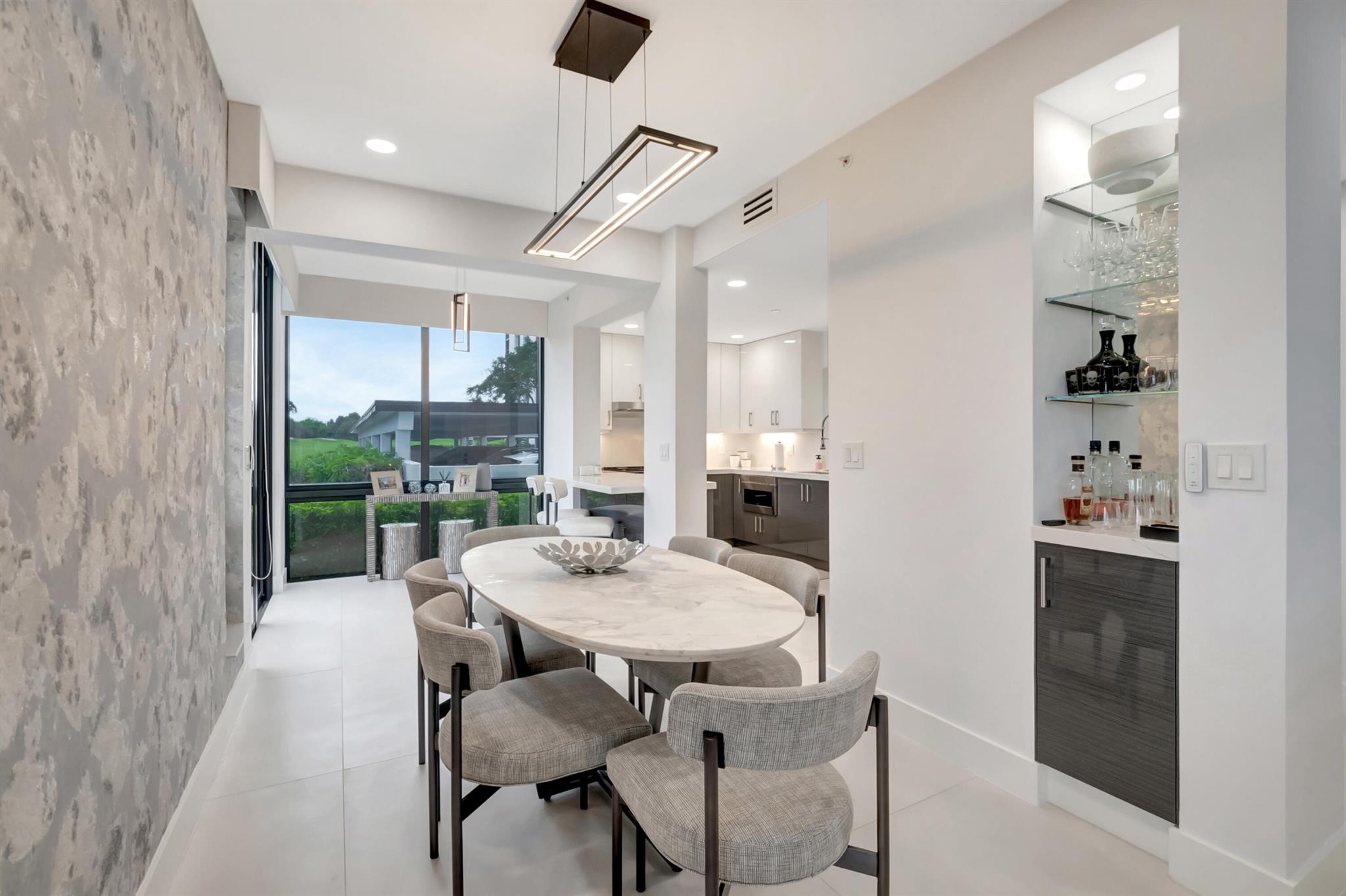 7738 Lakeside 315 Boulevard 315