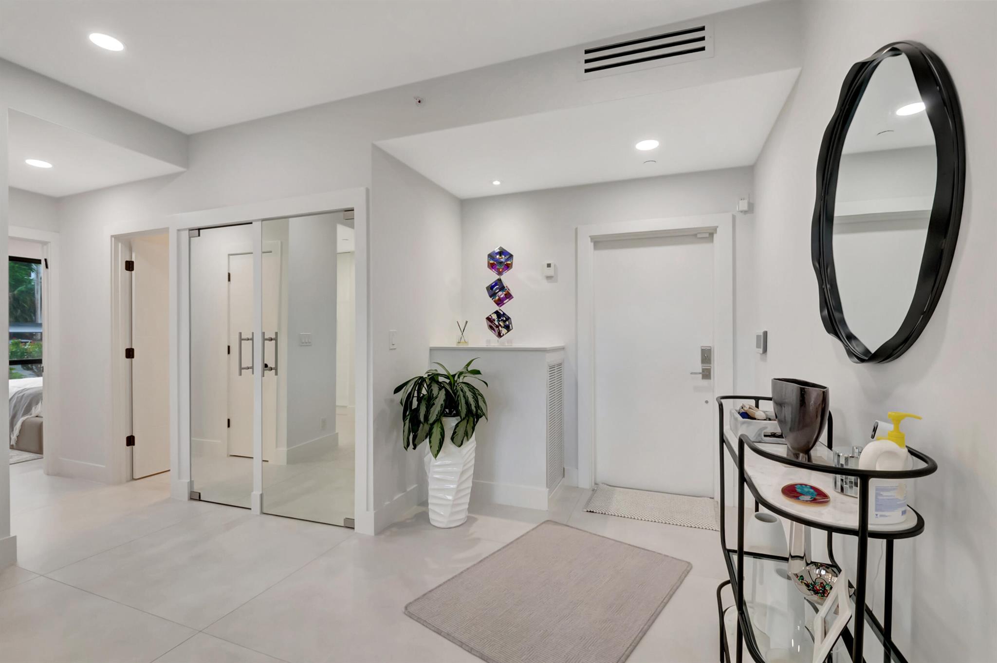 7738 Lakeside 315 Boulevard 315