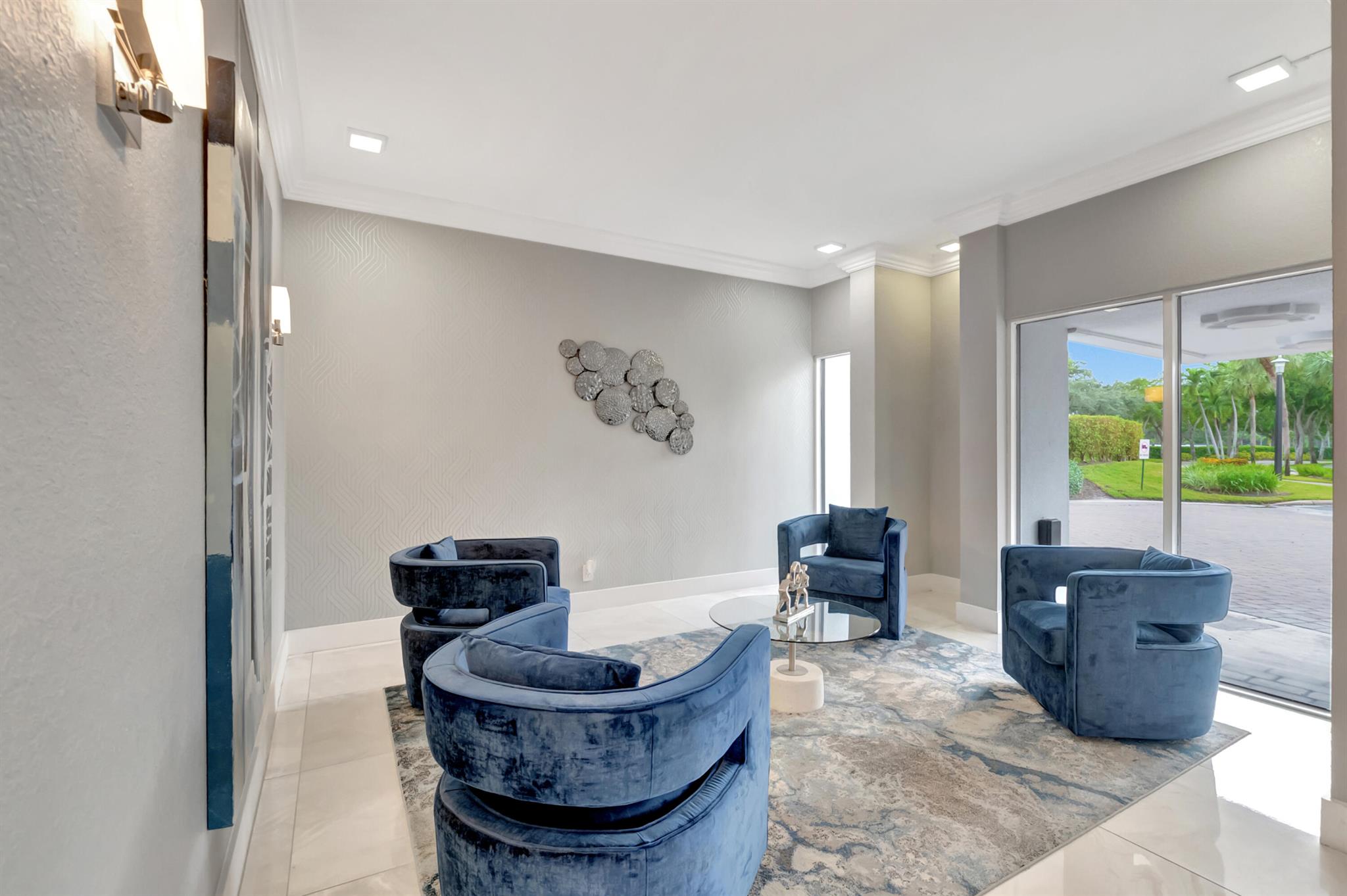 7738 Lakeside 315 Boulevard 315