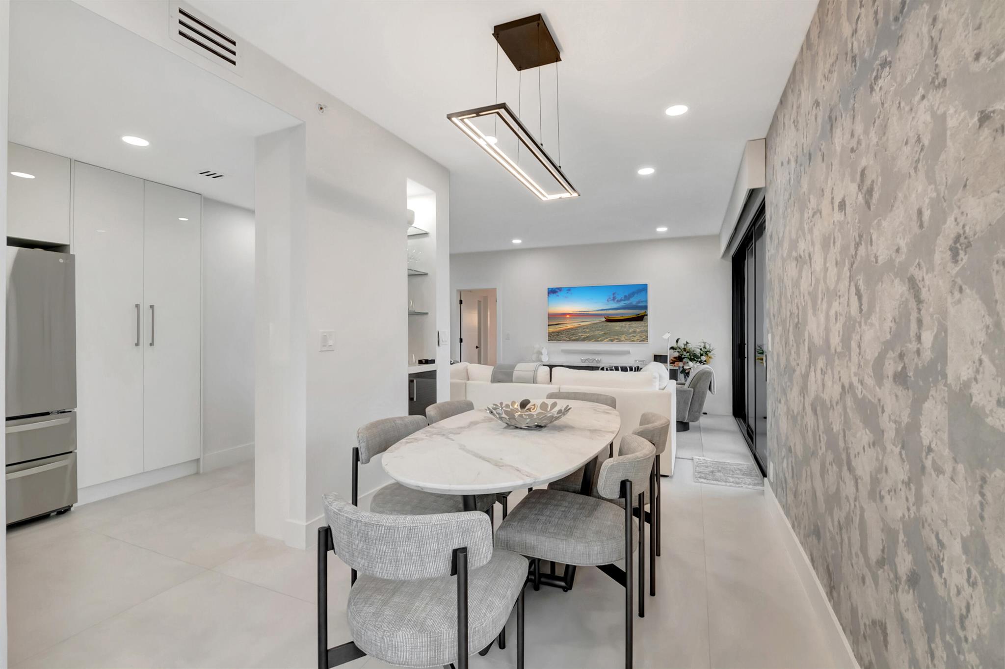 7738 Lakeside 315 Boulevard 315