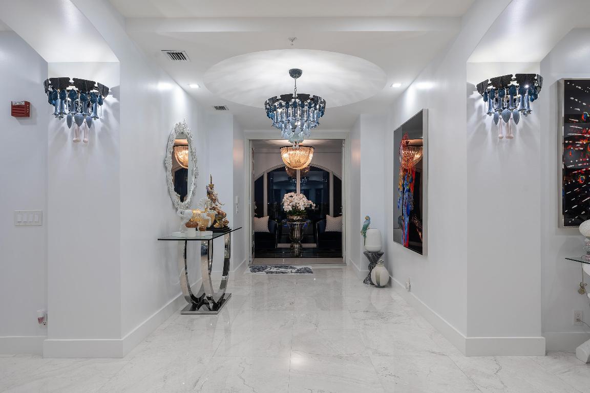 2070 N Ocean Boulevard Ph4