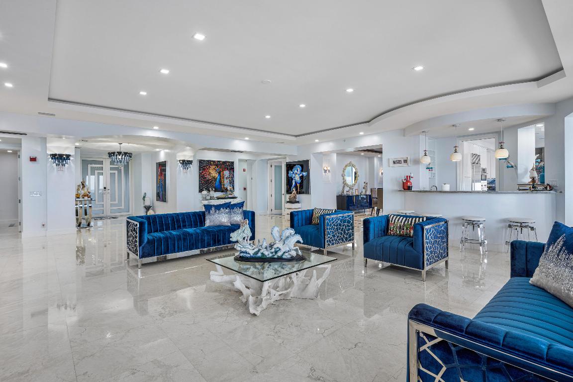 2070 N Ocean Boulevard Ph4