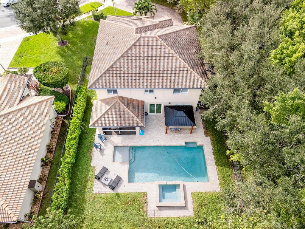 8364 Lyons Ranches Road