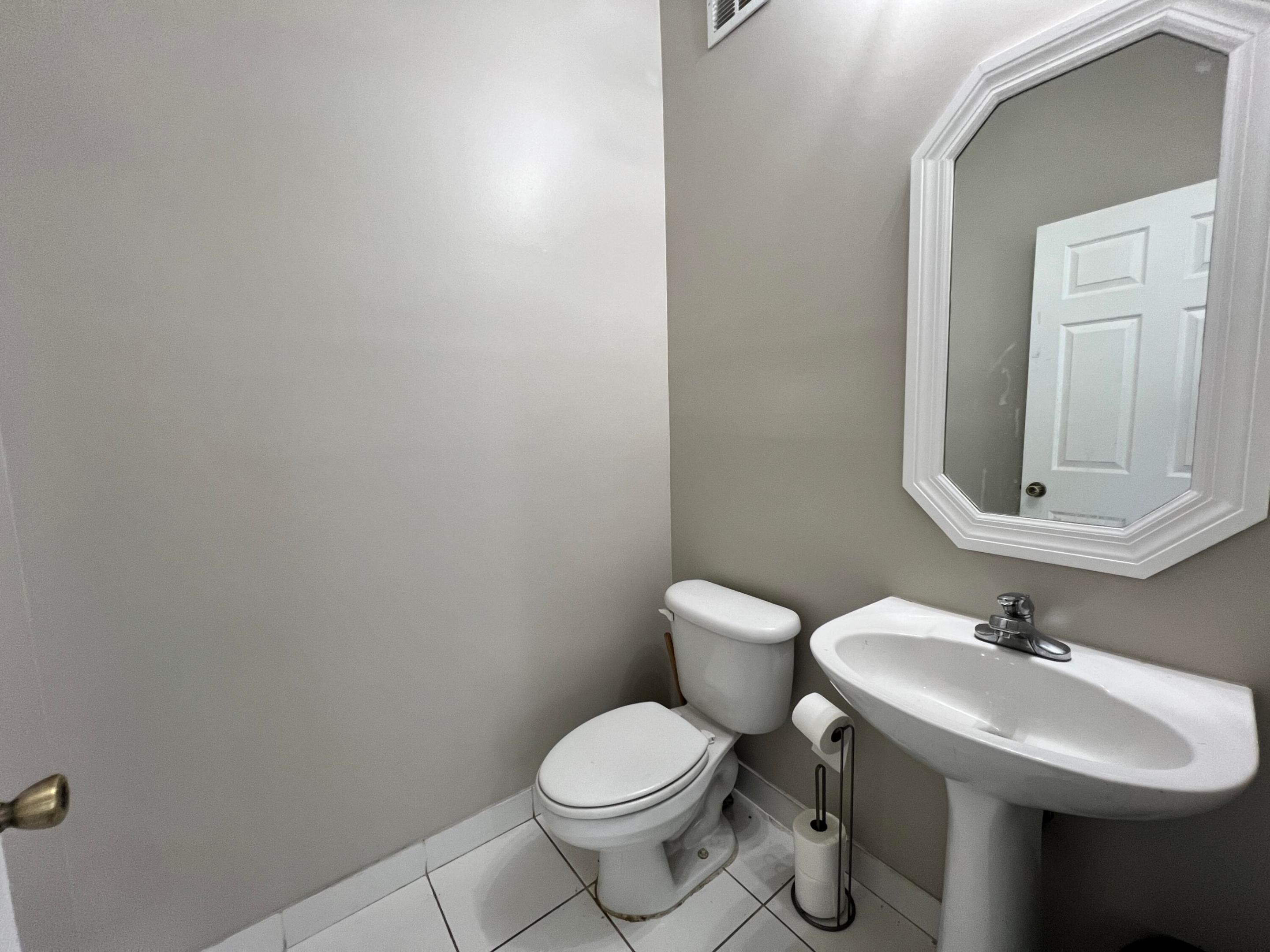 9120 Villa Palma Lane