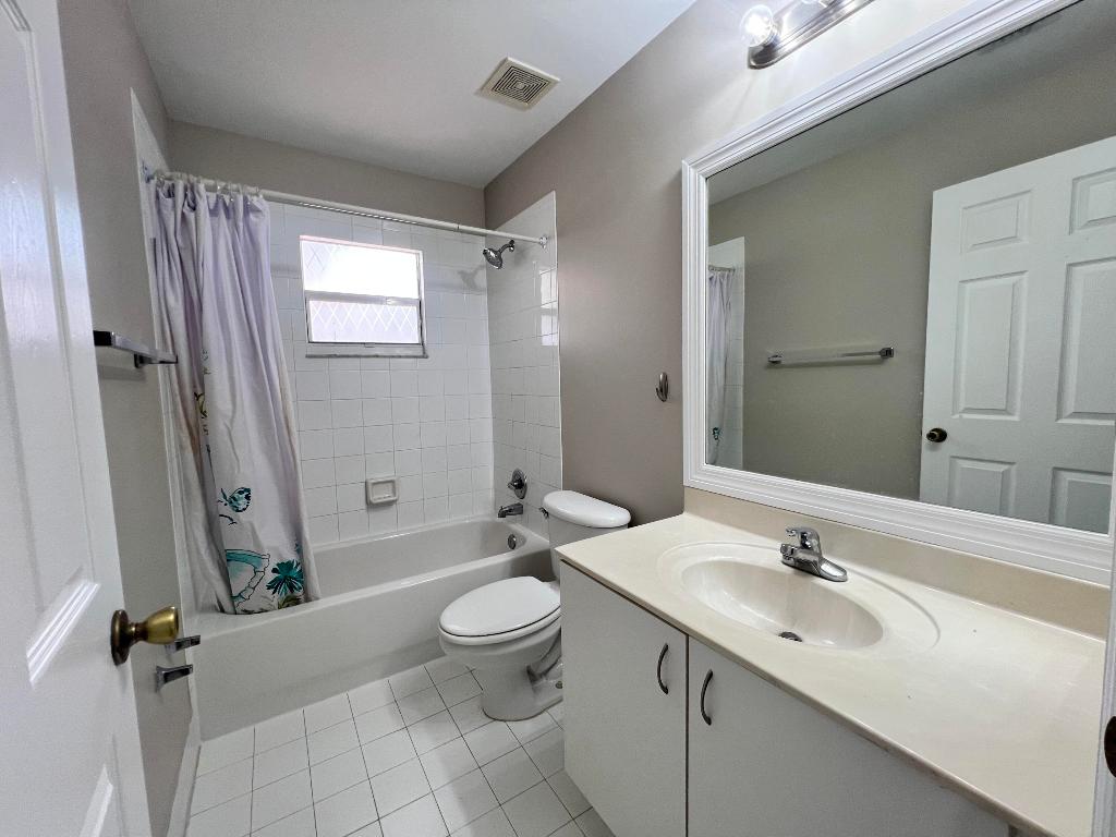 9120 Villa Palma Lane