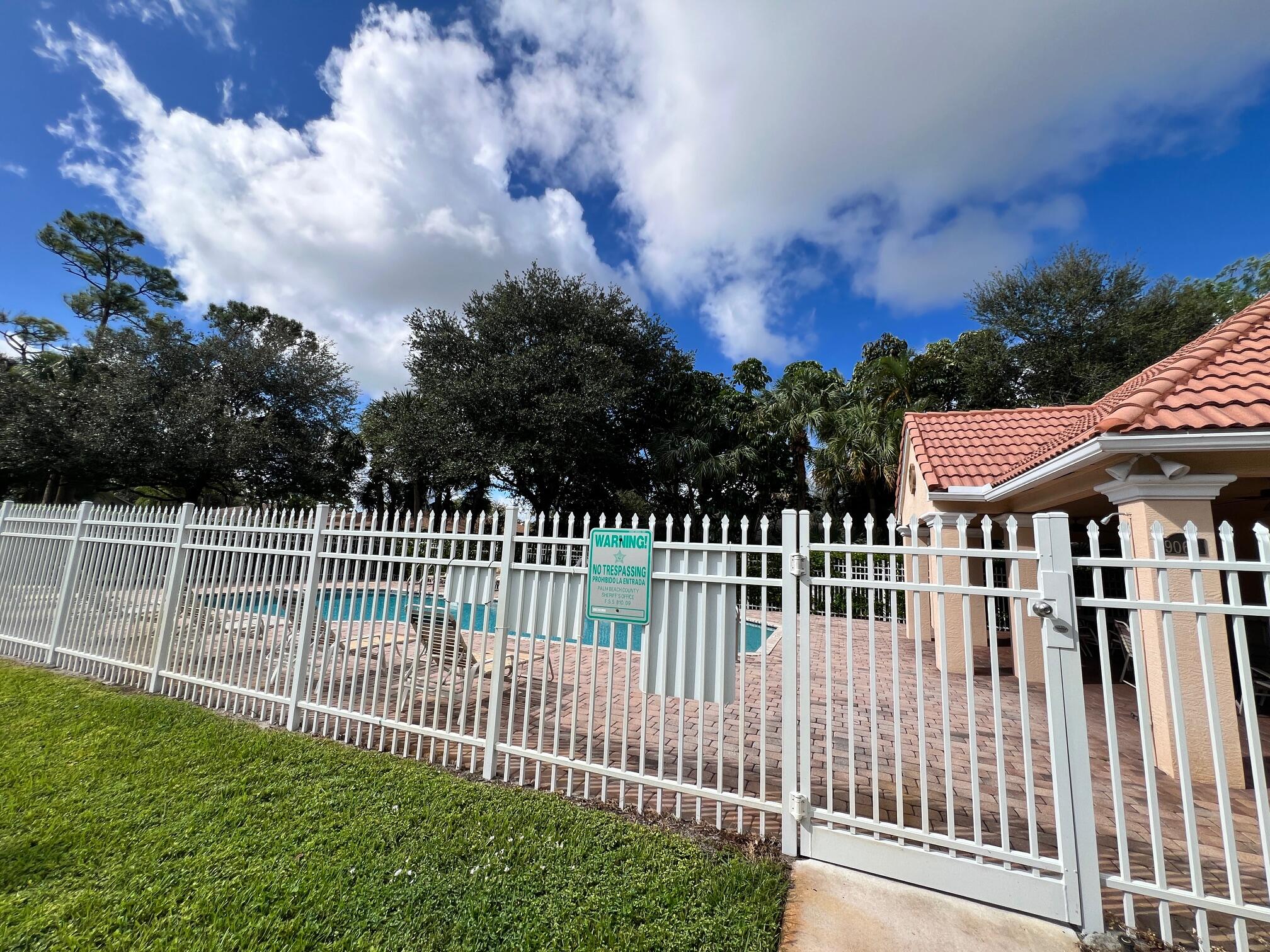 9120 Villa Palma Lane