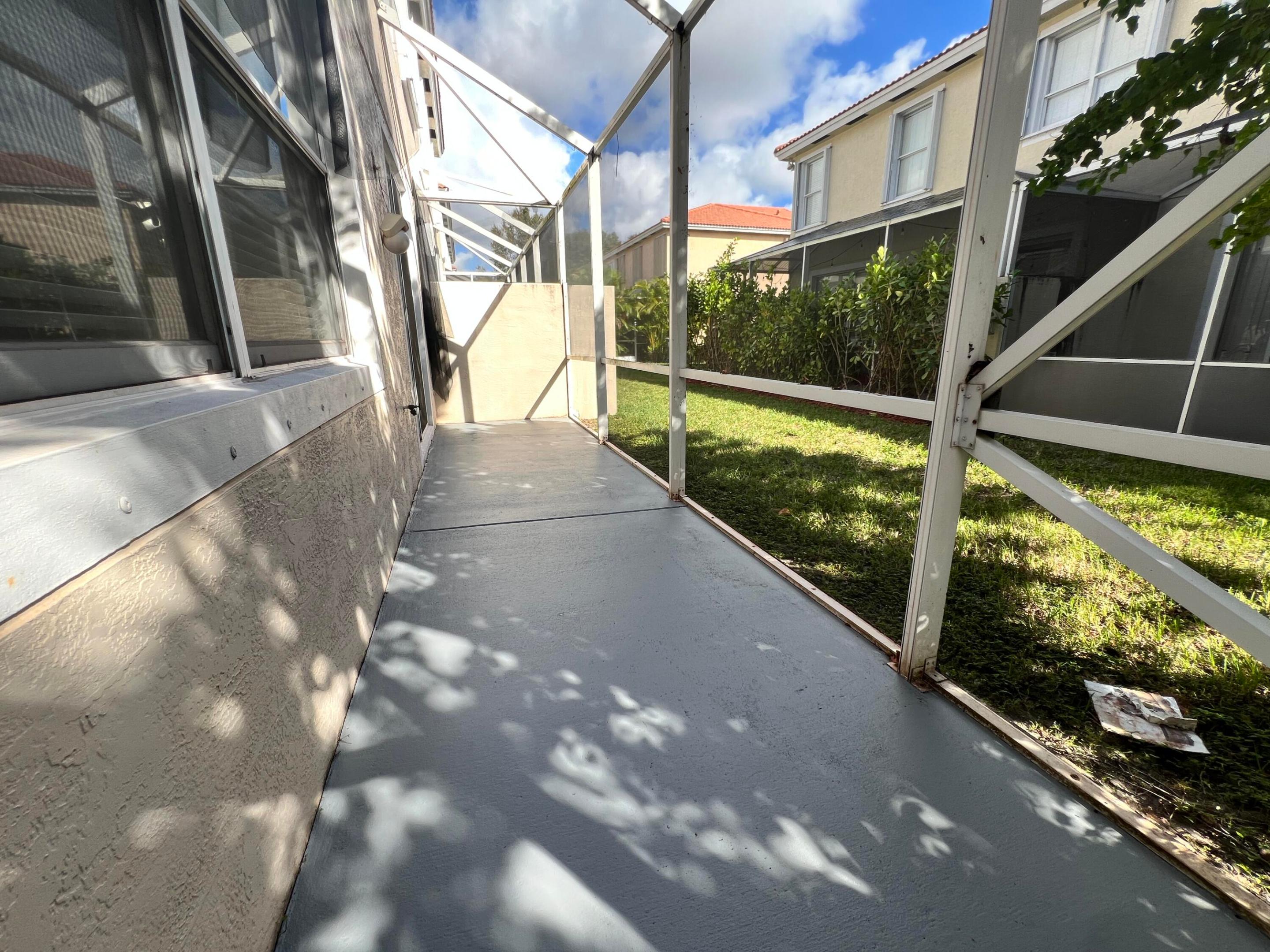 9120 Villa Palma Lane