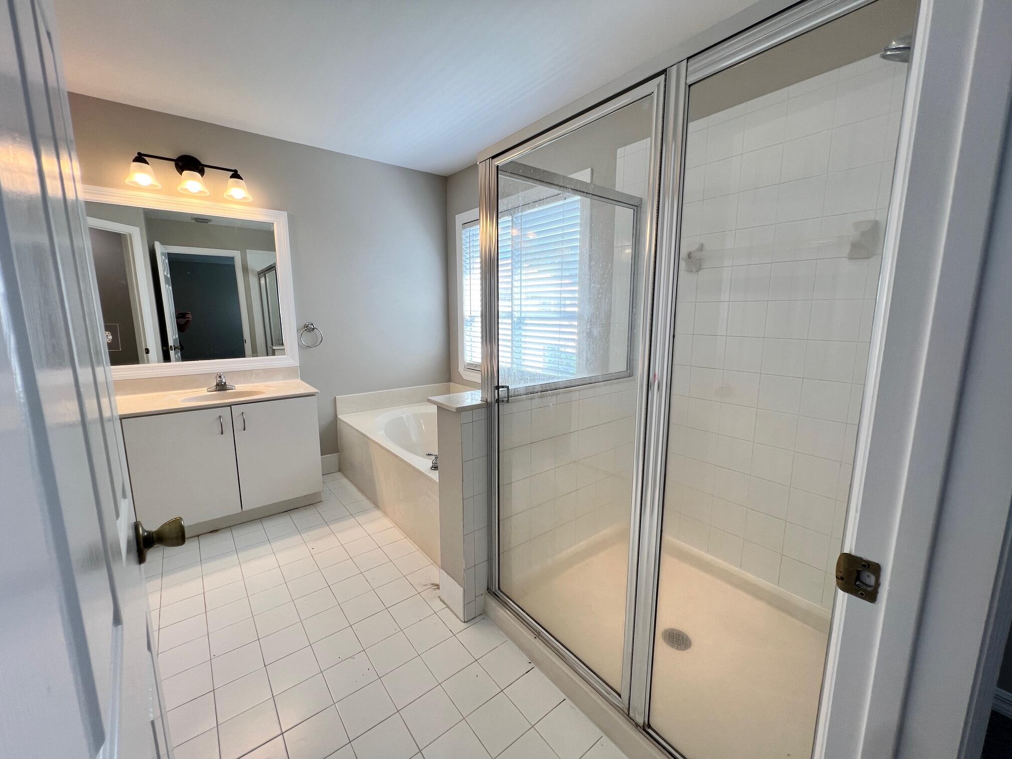 9120 Villa Palma Lane