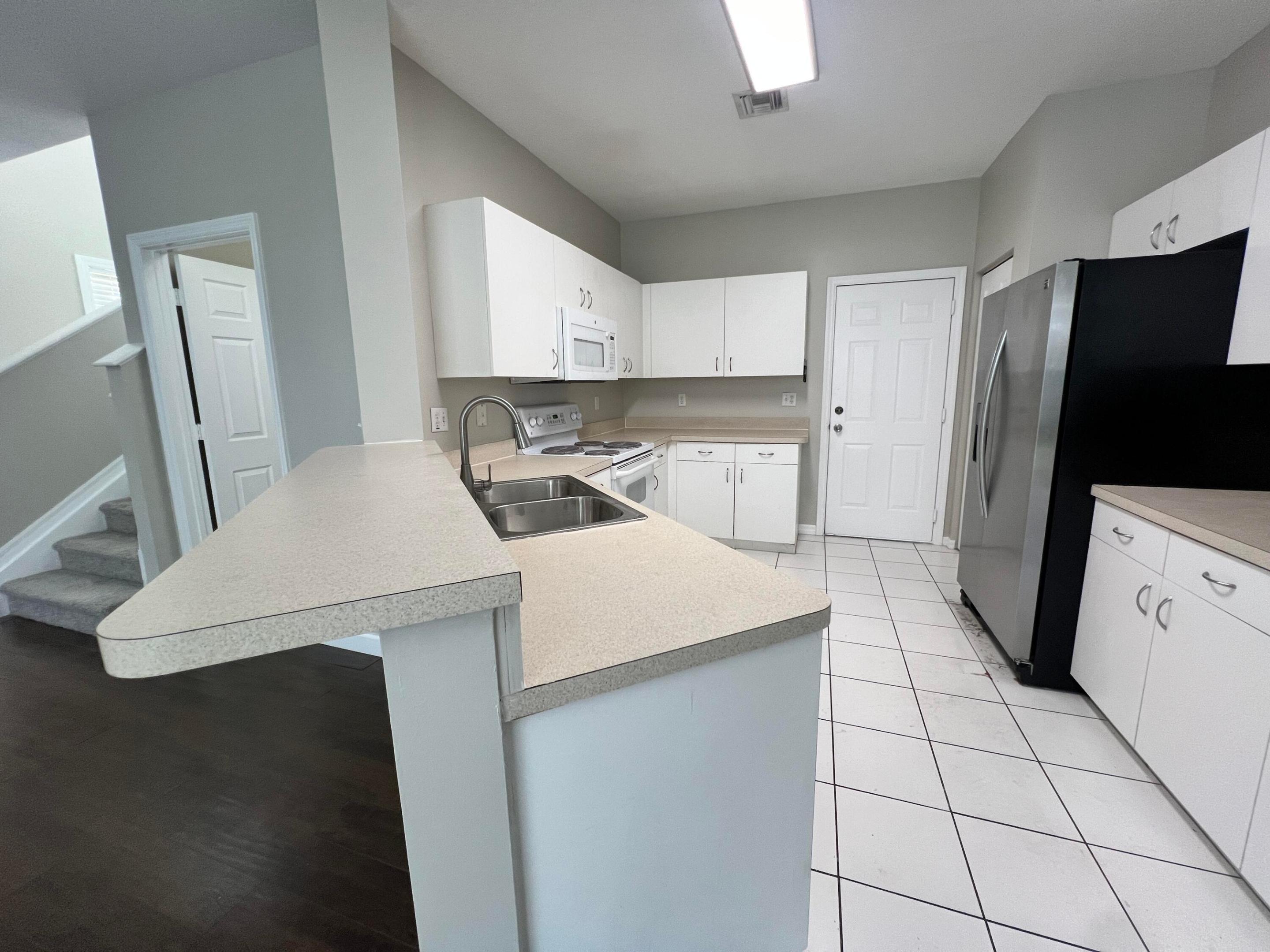 9120 Villa Palma Lane